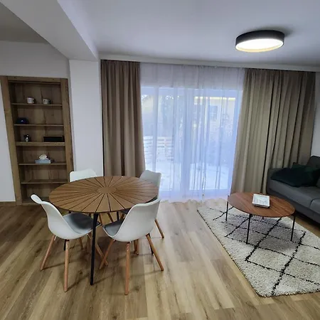 Apartment Atelier Smutna *