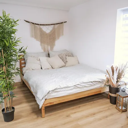 Atelier Smutna Apartment *