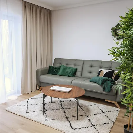 Apartment Atelier Smutna