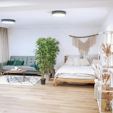 Apartment Atelier Smutna